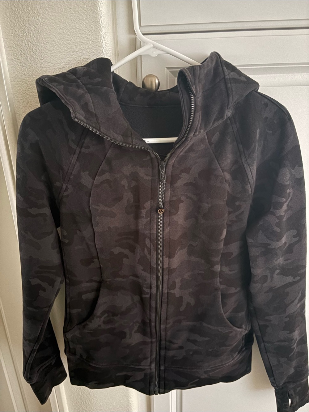 Lululemon Scuba hoodie